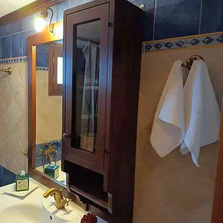 Lehonia Garden דירה