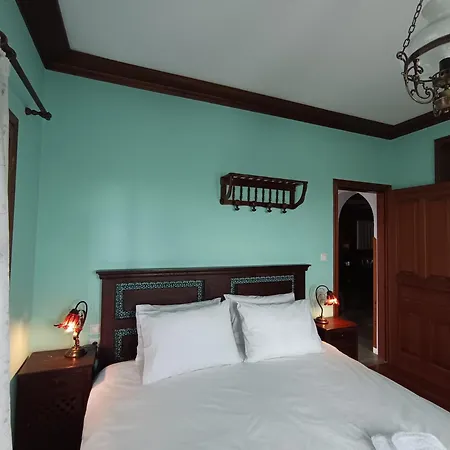 Lehonia Garden דירה *